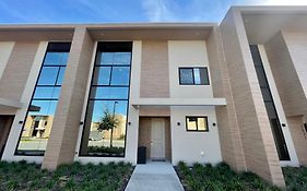 Luxury Home In Orlando With Private Hot Tub - 7 Min From Disney Parks - 3 Bedrooms And 4 Bathrooms!